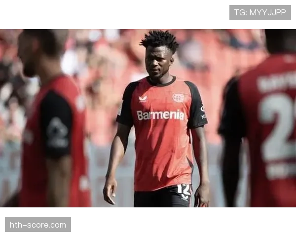 塔普索巴头球建功,助球队逆转取胜表现抢眼 塔普索巴头球建功,助球队逆转取胜表现抢眼